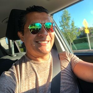 Meet your Posher, Virgilio